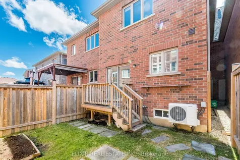 32 Yately Street Brampton ON L7A 0G4