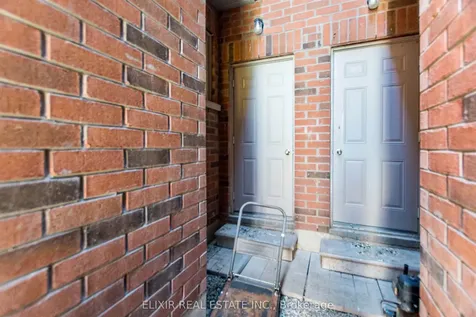 32 Yately Street Brampton ON L7A 0G4