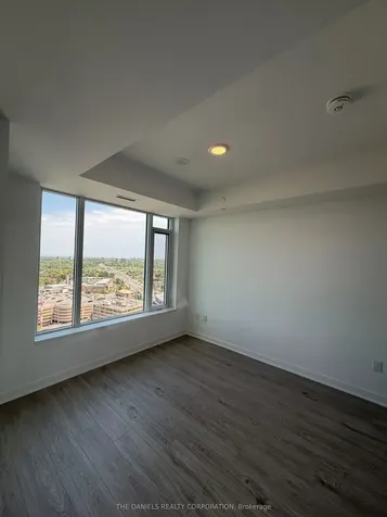 2495 Eglinton Avenue W Mississauga ON L5M 2T2