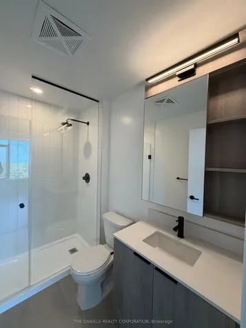 2495 Eglinton Avenue W Mississauga ON L5M 2T2