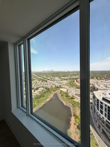 2495 Eglinton Avenue W Mississauga ON L5M 2T2