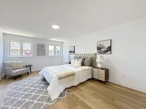 351 Giddings Crescent Milton ON L9T 7A4