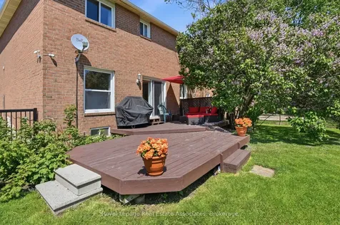 4454 Mayflower Drive Mississauga ON L5R 1S6