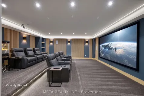 1035 Pinegrove Road Oakville ON L6L 2W3