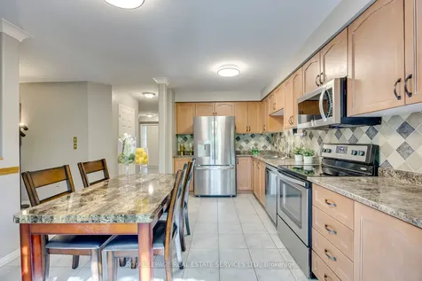 2114 Springdale Road Oakville ON L6M 4C6