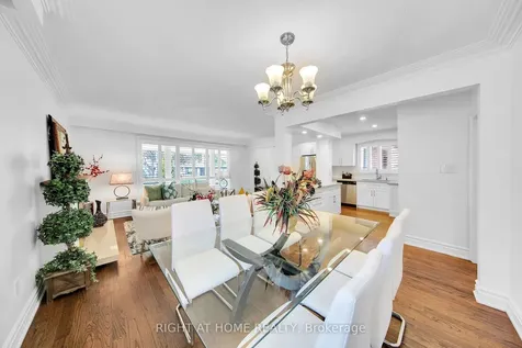 19 Wall Avenue Toronto ON M9N 2N6