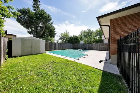19 Wall Avenue Toronto ON M9N 2N6