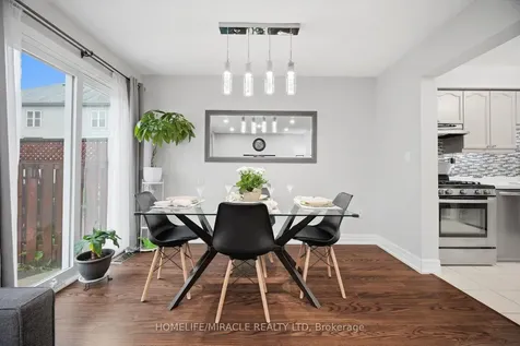 71 Dandelion Road Brampton ON L6R 1Y3