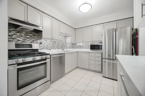 71 Dandelion Road Brampton ON L6R 1Y3