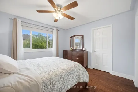 71 Dandelion Road Brampton ON L6R 1Y3
