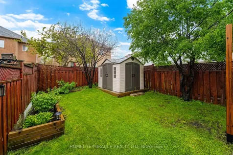 71 Dandelion Road Brampton ON L6R 1Y3