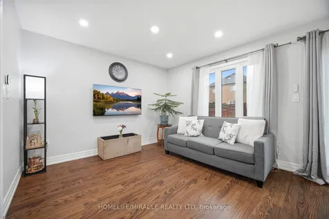 71 Dandelion Road Brampton ON L6R 1Y3