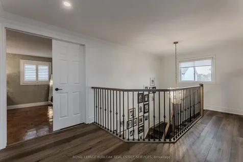 3199 Desmond Drive Burlington ON L7M 3N1