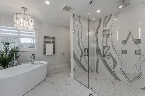 3199 Desmond Drive Burlington ON L7M 3N1