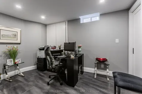 3199 Desmond Drive Burlington ON L7M 3N1