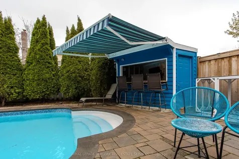 3199 Desmond Drive Burlington ON L7M 3N1