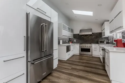 3199 Desmond Drive Burlington ON L7M 3N1