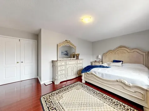 41 Bramfield Street Brampton ON L7A 2W1