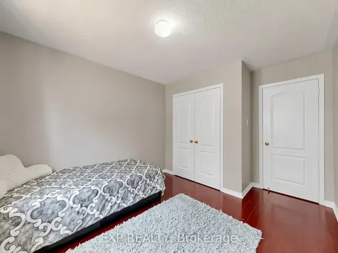 41 Bramfield Street Brampton ON L7A 2W1