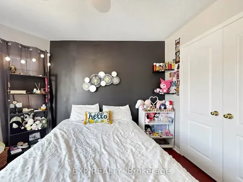 41 Bramfield Street Brampton ON L7A 2W1