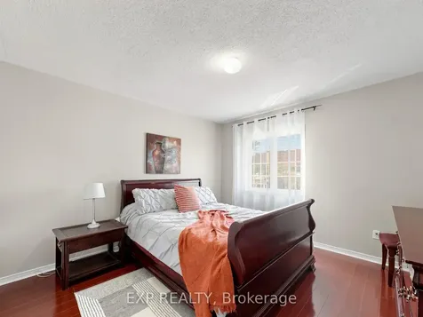 41 Bramfield Street Brampton ON L7A 2W1