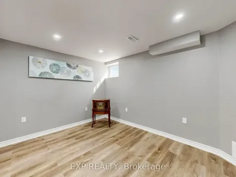 41 Bramfield Street Brampton ON L7A 2W1