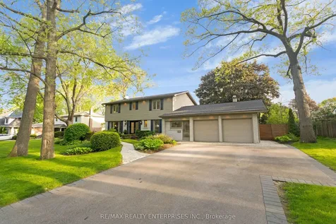 2068 Tenoga Drive Mississauga ON L5H 3K2