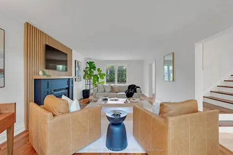 2068 Tenoga Drive Mississauga ON L5H 3K2