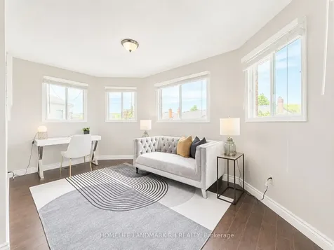 3379 Mulcaster Road Mississauga ON L5L 5A7