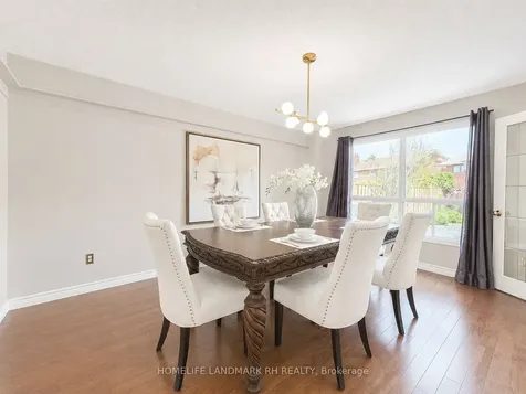 3379 Mulcaster Road Mississauga ON L5L 5A7