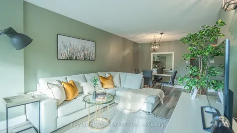 8 Lisa Street Brampton ON L6T 4S6