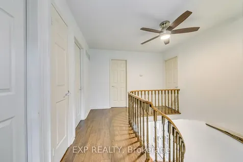 1269 Abbey Court Burlington ON L7P 3R4