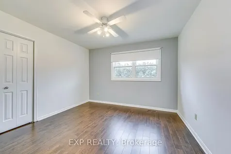 1269 Abbey Court Burlington ON L7P 3R4