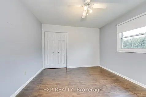 1269 Abbey Court Burlington ON L7P 3R4