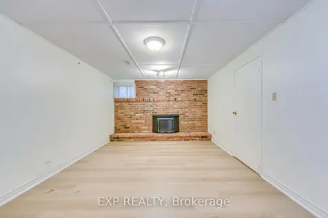 1269 Abbey Court Burlington ON L7P 3R4