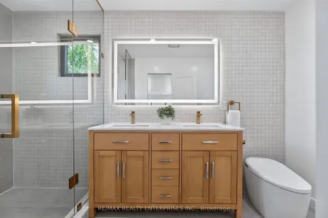 101 Waldie Road Oakville ON L6L 6G5