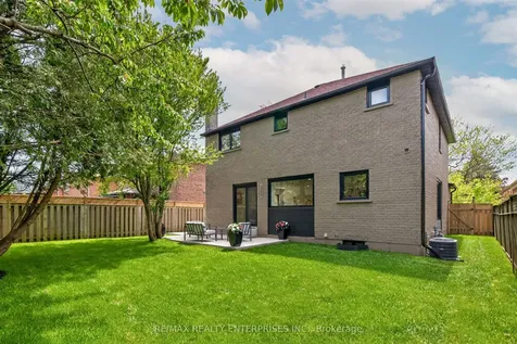 101 Waldie Road Oakville ON L6L 6G5