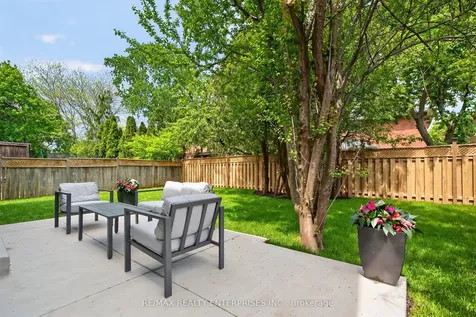 101 Waldie Road Oakville ON L6L 6G5