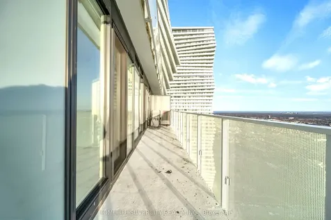3900 Confederation Parkway Mississauga ON L5B 0M3