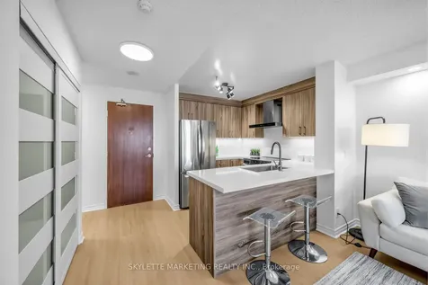 5 Michael Power Place Toronto ON M9A 0A3