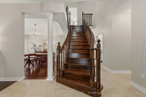 73 North Ridge Crescent Halton Hills ON L7G 6E6