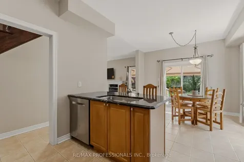 73 North Ridge Crescent Halton Hills ON L7G 6E6
