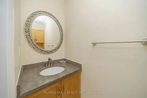 30 Grover Road Brampton ON L6Y 5R4