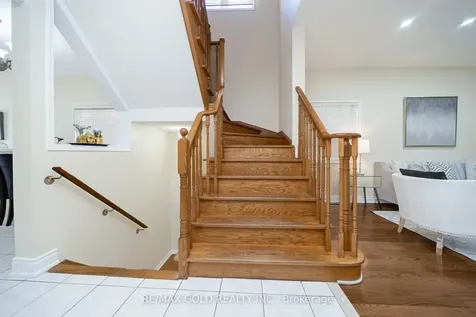 30 Grover Road Brampton ON L6Y 5R4