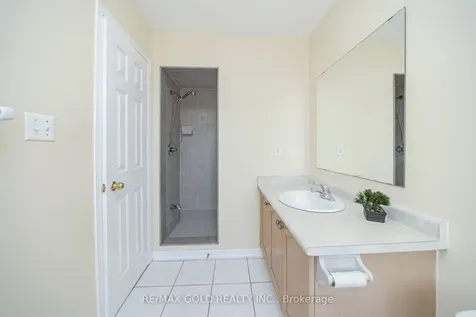 30 Grover Road Brampton ON L6Y 5R4