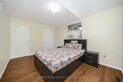 30 Grover Road Brampton ON L6Y 5R4