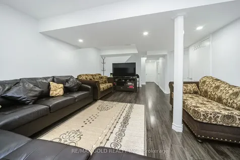 30 Grover Road Brampton ON L6Y 5R4