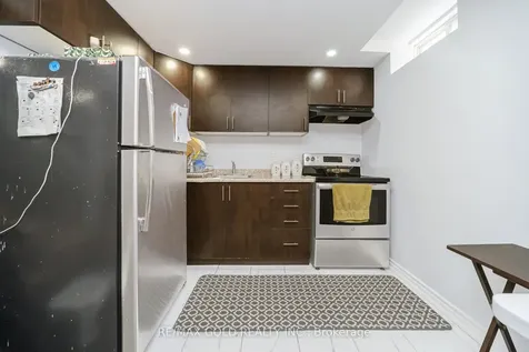 30 Grover Road Brampton ON L6Y 5R4