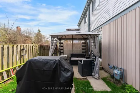 121 Falconer Drive Mississauga ON L5N 2K8