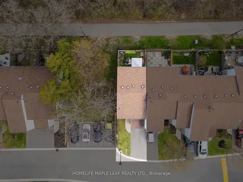 121 Falconer Drive Mississauga ON L5N 2K8